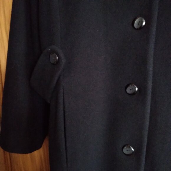 Andrea Brem Merino Wool and Lambswool Black Coat Size Extra Large Petite - Picture 3 of 10